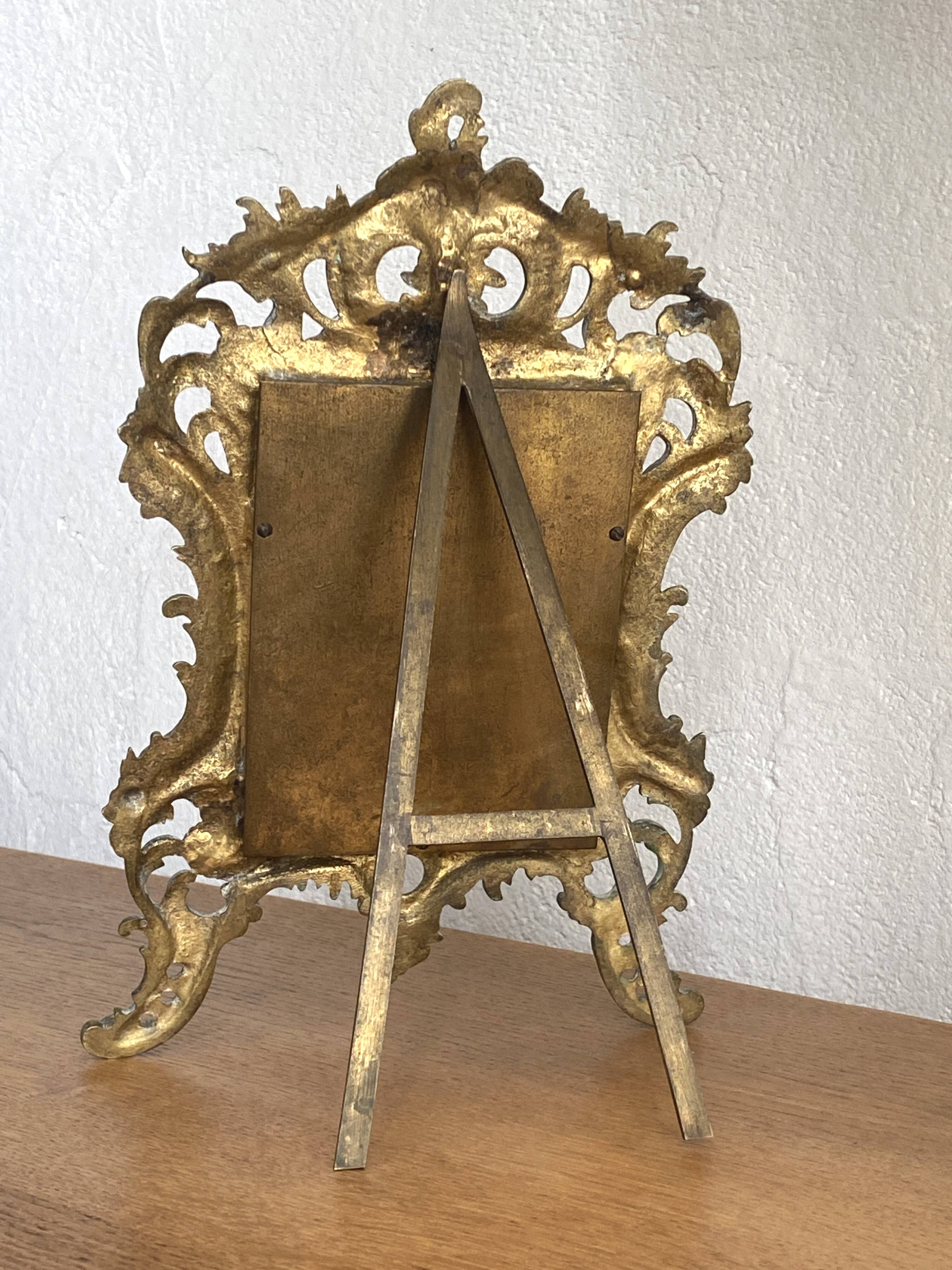 Large rocaille photo frame in gilded bronze Louis XV style with foliage - 19th century