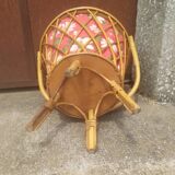 Rattan worker