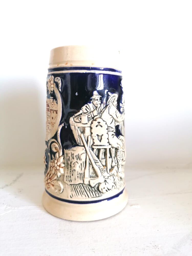 German mug Marzi & Remy to the loggers around 1940