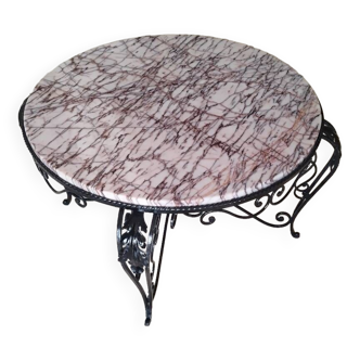 Table en fer forgé avec plateau en marbre