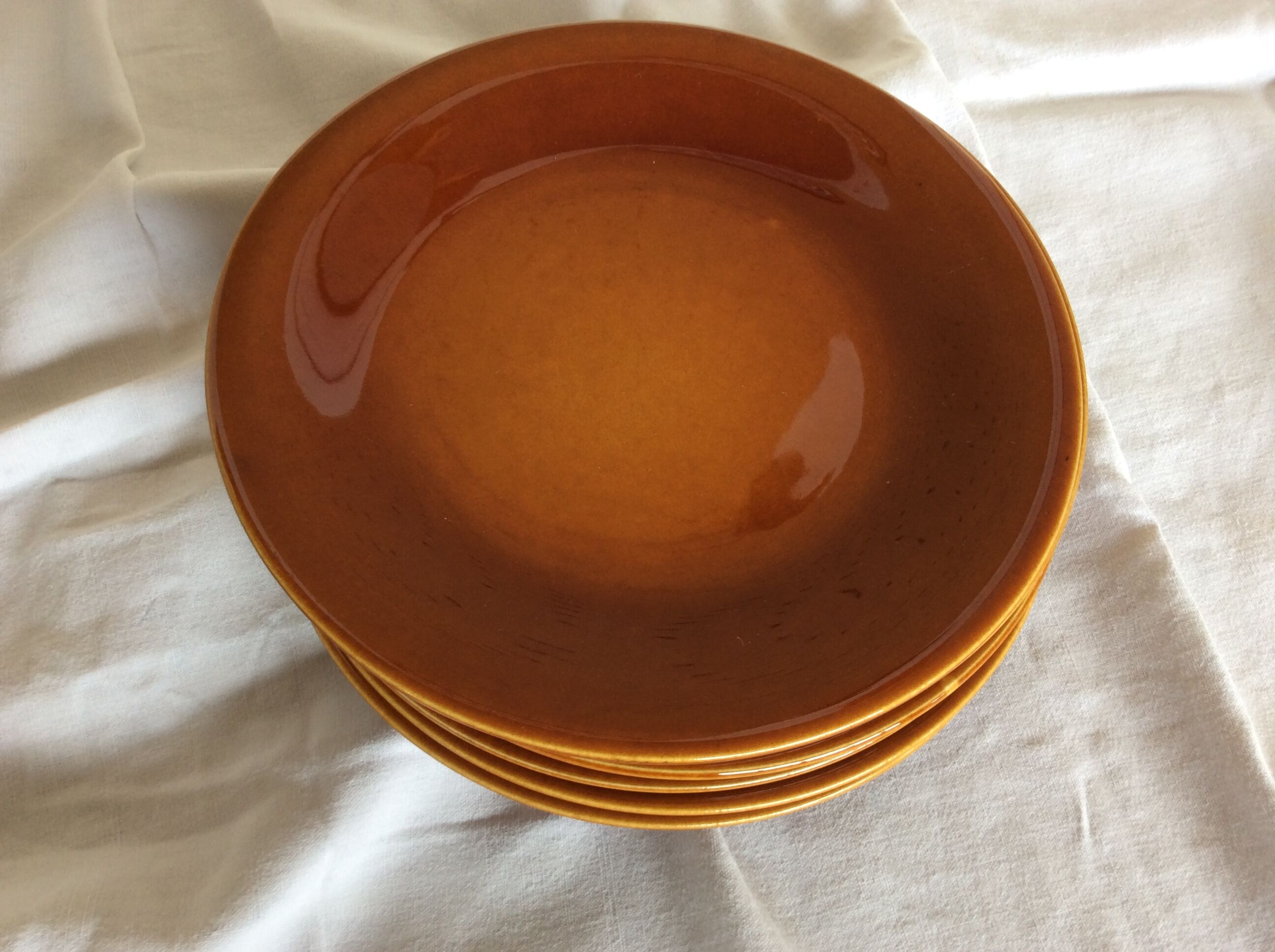 8 vintage dessert plates