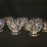 10 anciennes coupes à champagne en cristal gravé ciselé