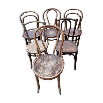 6 mismatched bistro chairs