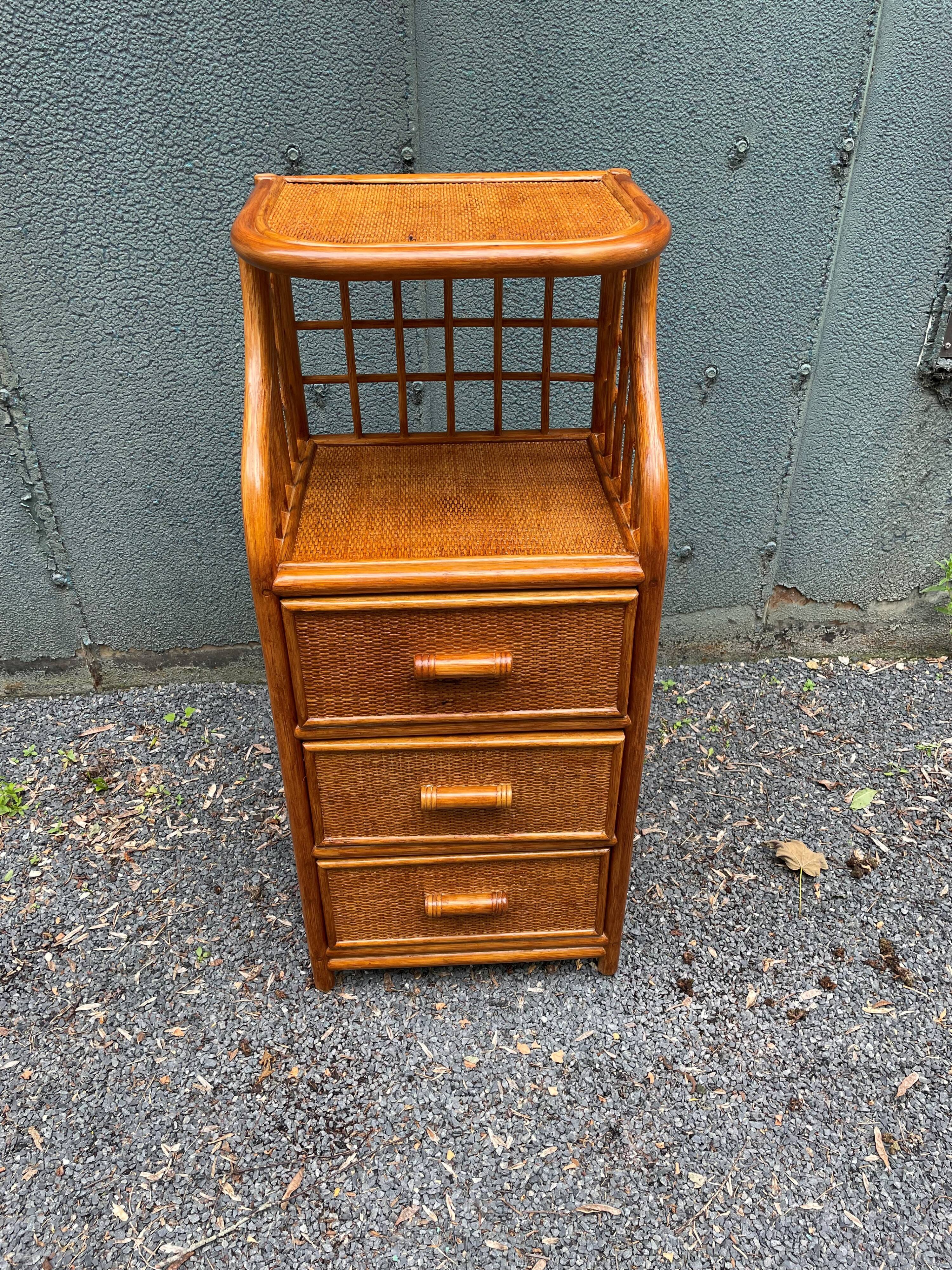 Shelf to install or vintage rattan furniture