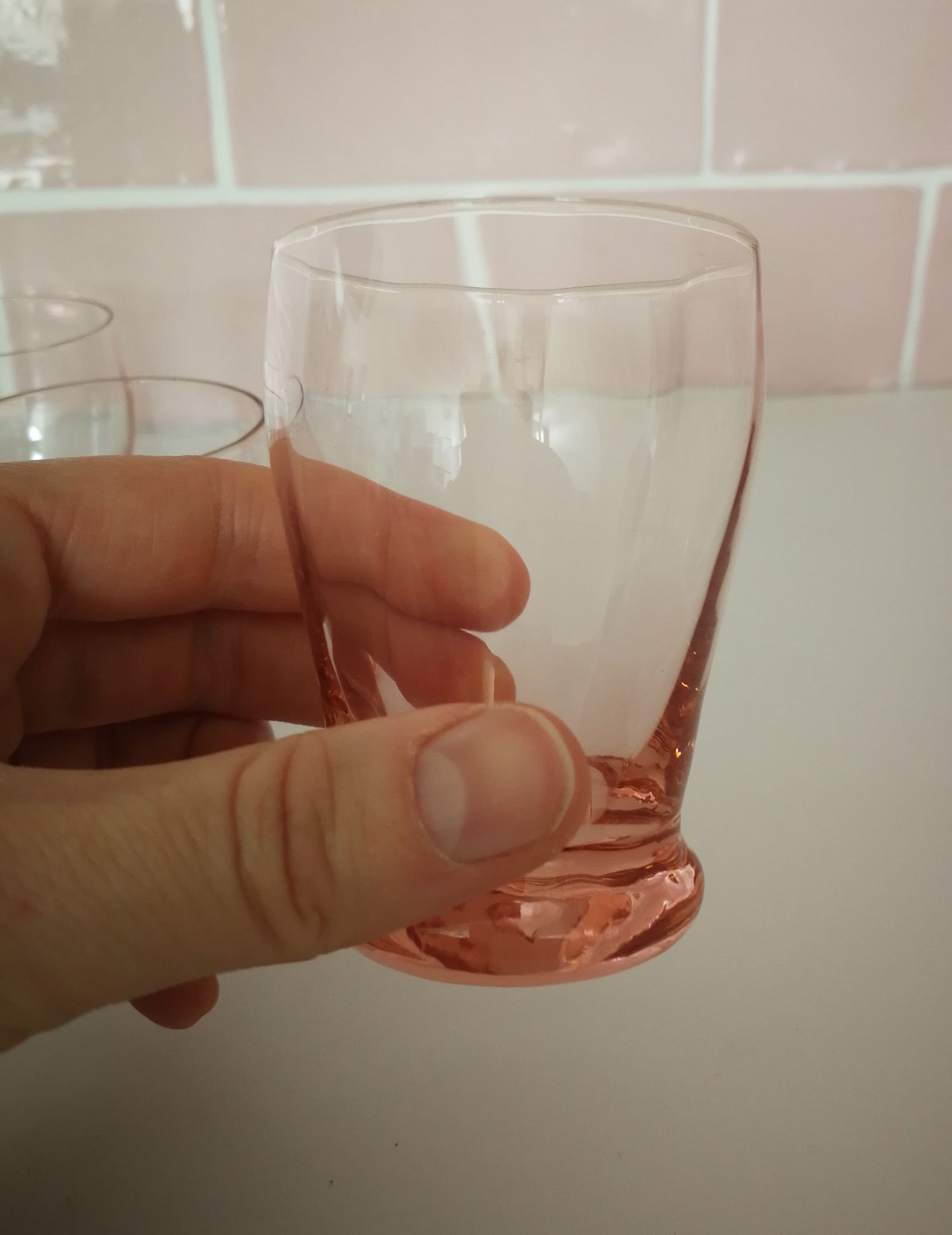 4 shots shoot Arcoroc in Rose Glass