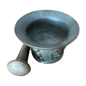 Mortar and pestle