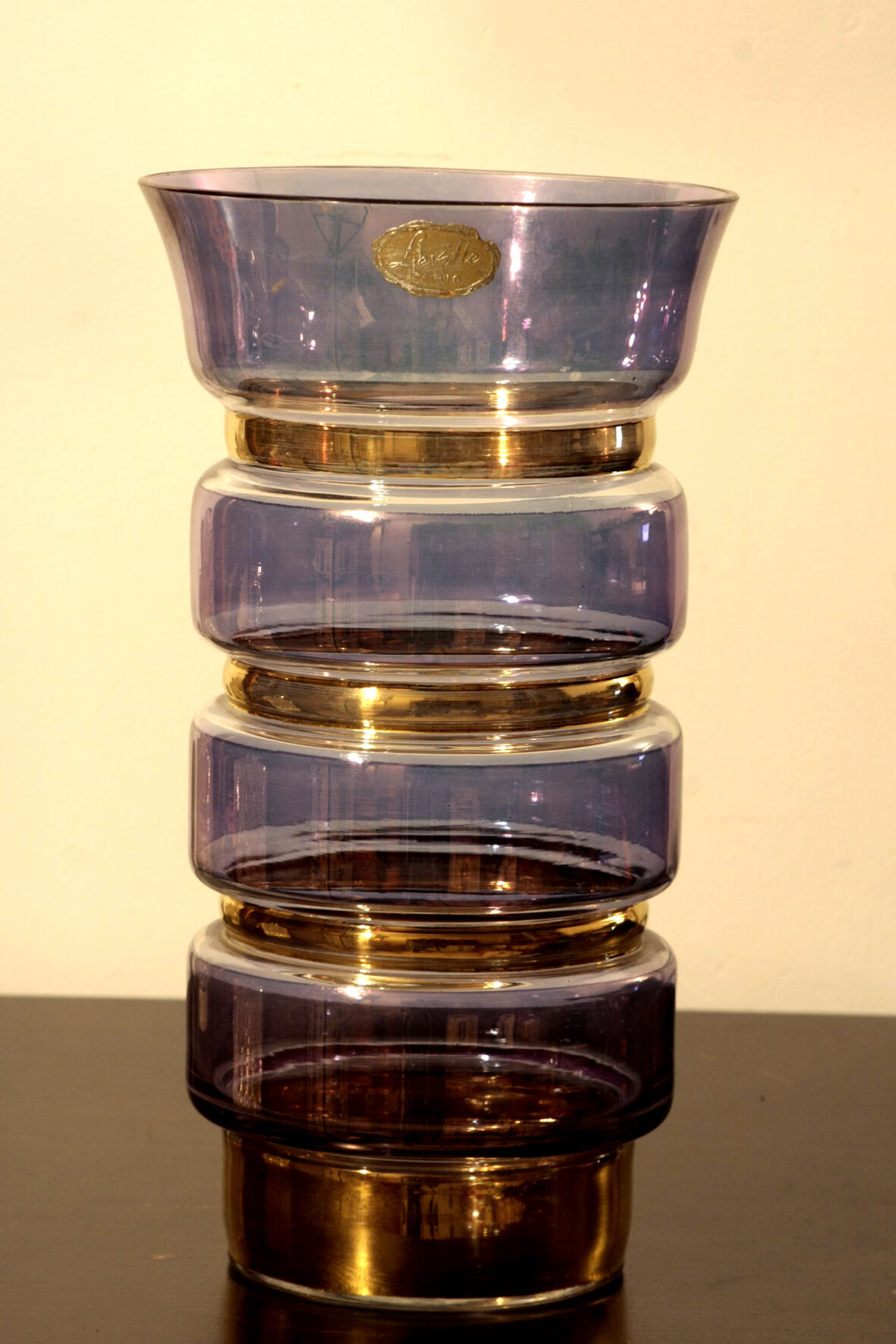 Vase irisé
