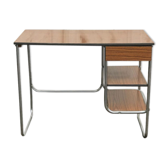 Bauhaus-style formica office