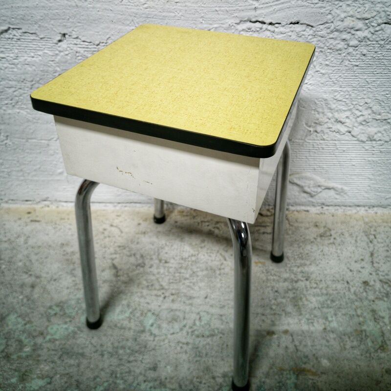 Formica shoeshine stool