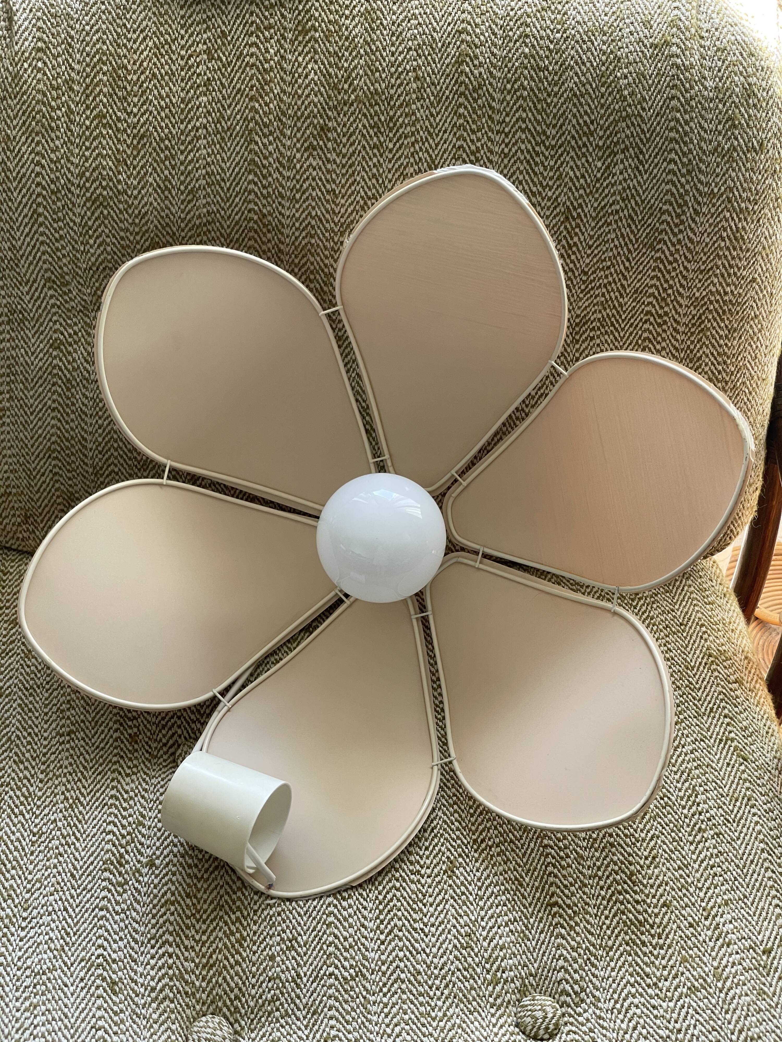 Hanging flower lampshade in fine canvas