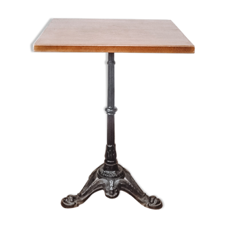 Bistro table square foot in black cast iron