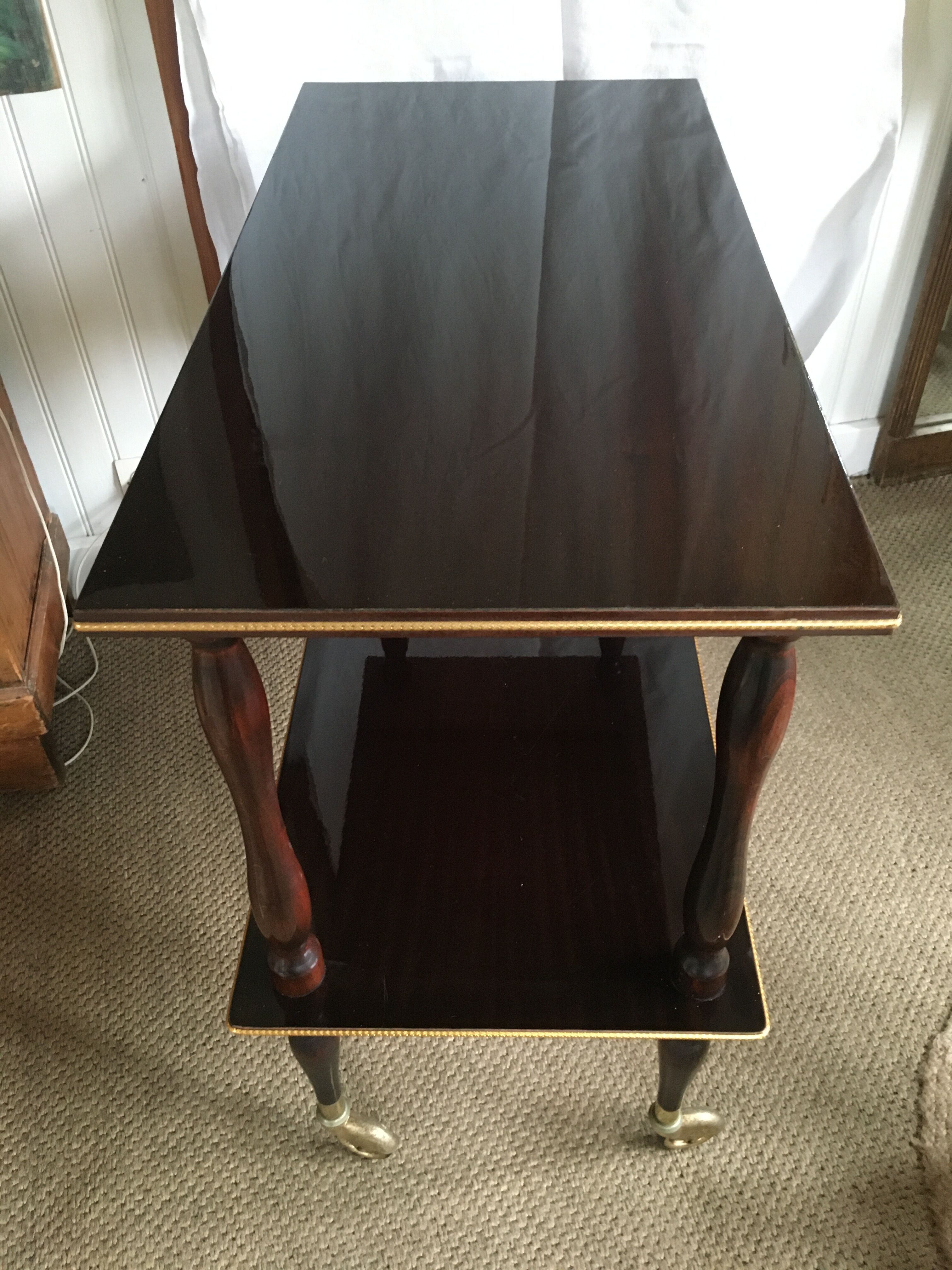 Vintage roller table