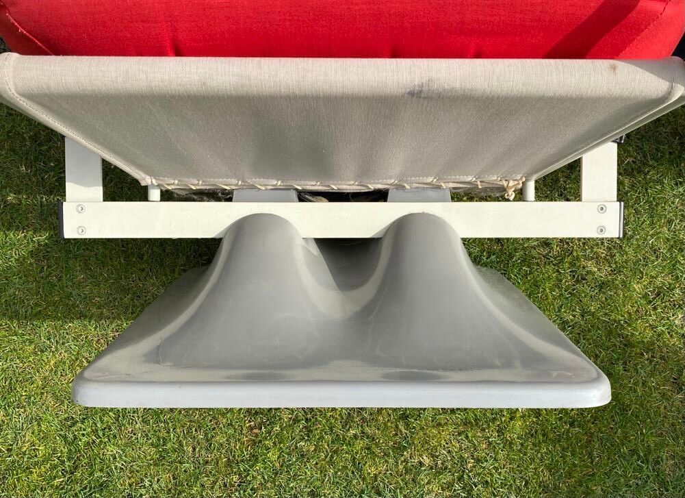 650 aeo Cassina armchair