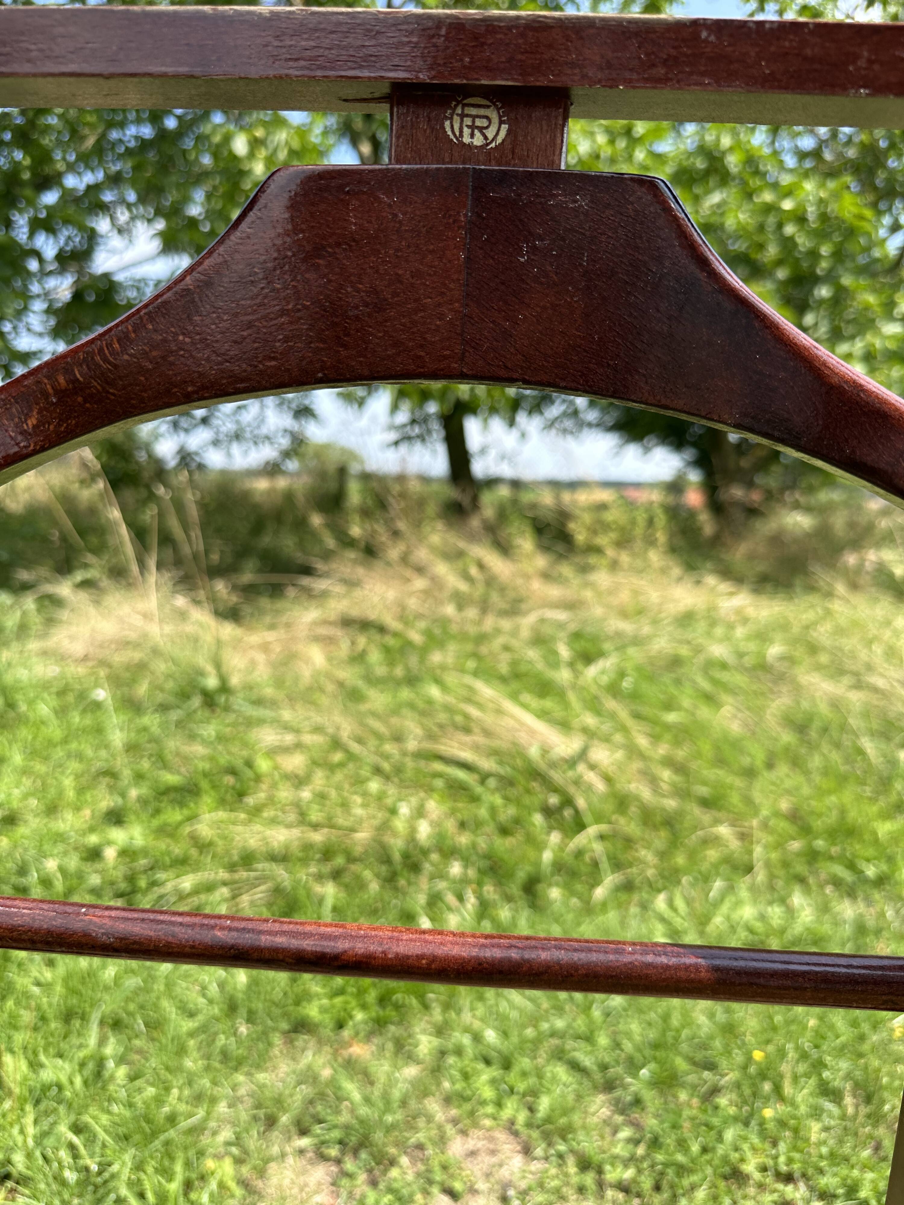 Night valet Fratelli REGUITTI mahogany