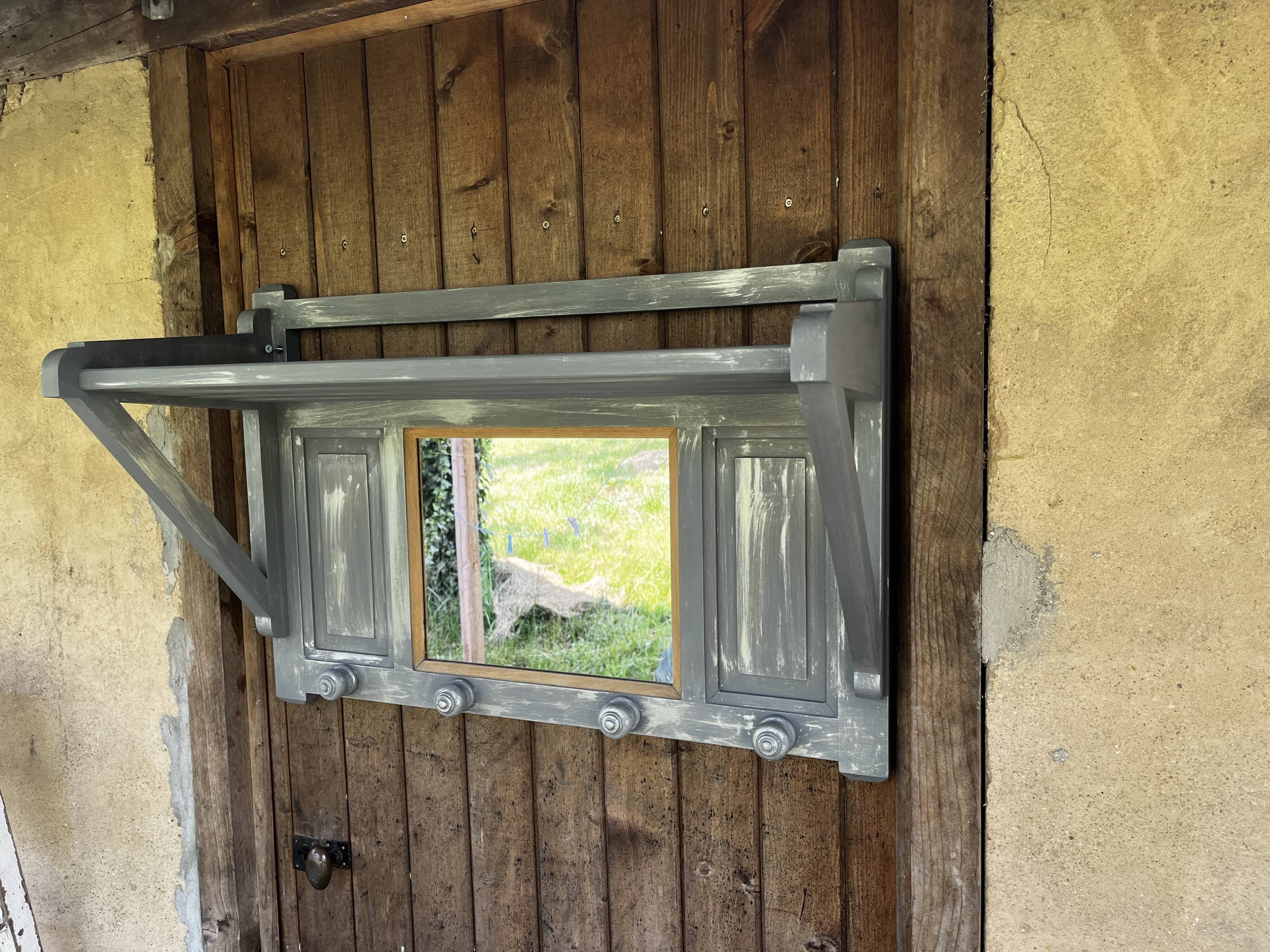Wooden wall coat rack 4 pateres