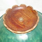 Coupe en céramique verte montée chêne