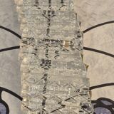 Crystal knife holder