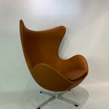 Egg chair, model 3316 by Arne Jacobsen and Fritz Hansen
