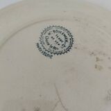 8 ironstone plates from the 19th century in blue camaïeu, mixed manufacturers.