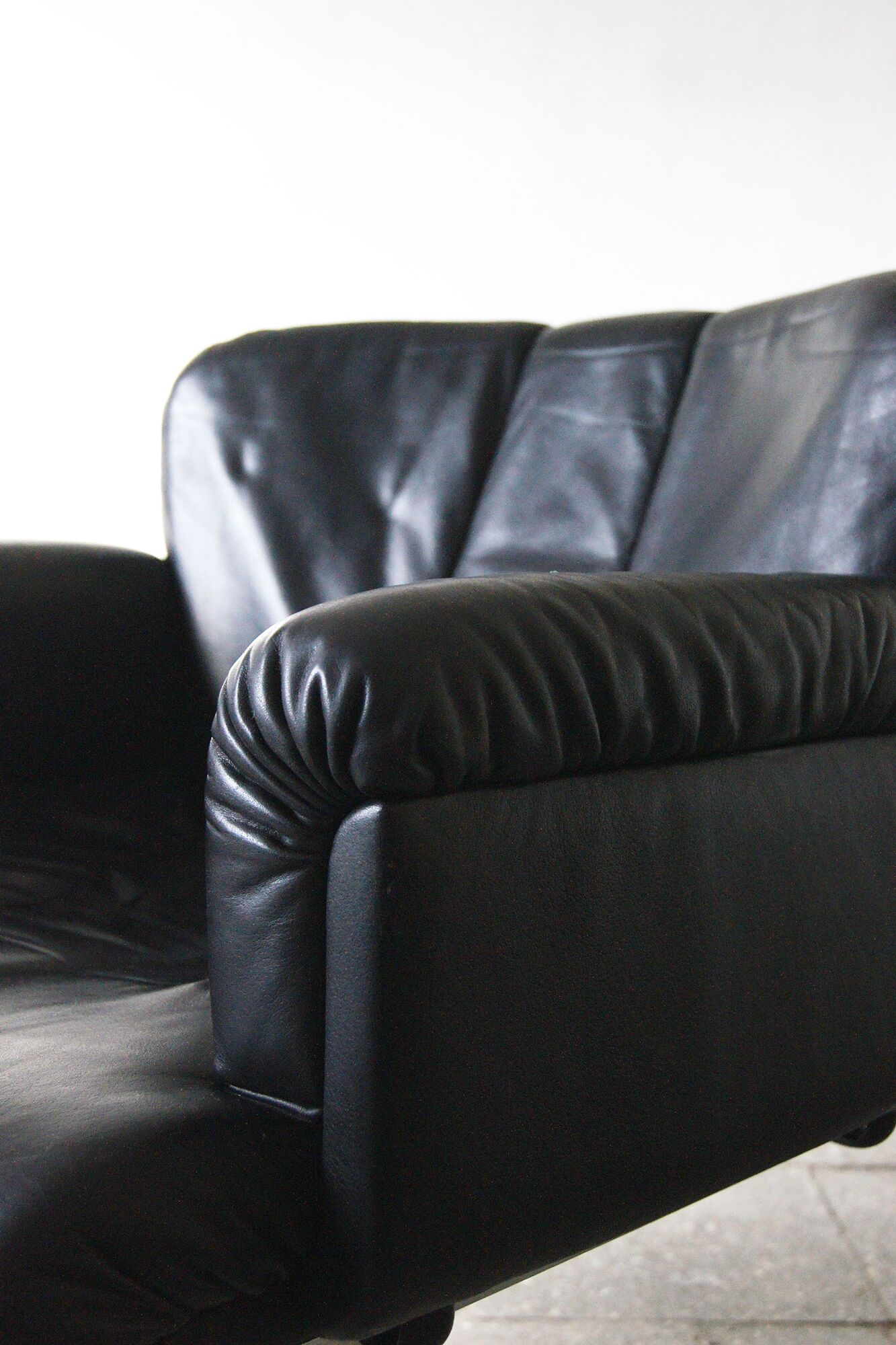 Girsberger Euro Chair in Black Leather by Hans Eichenberger