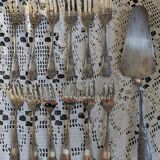 Série de 12 fourchettes à dessert et pelle à tarte