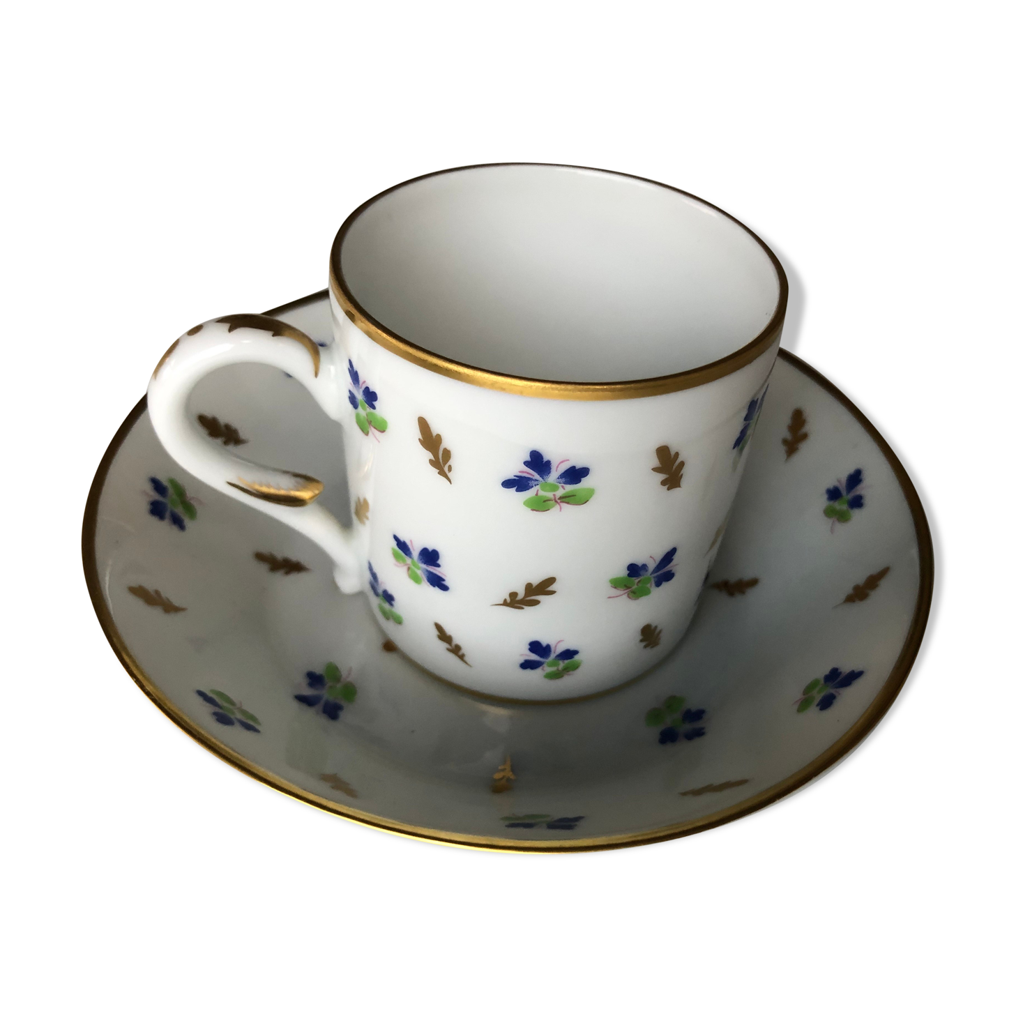 Historic cup former Royal Manufacture of Limoges (reproduction)