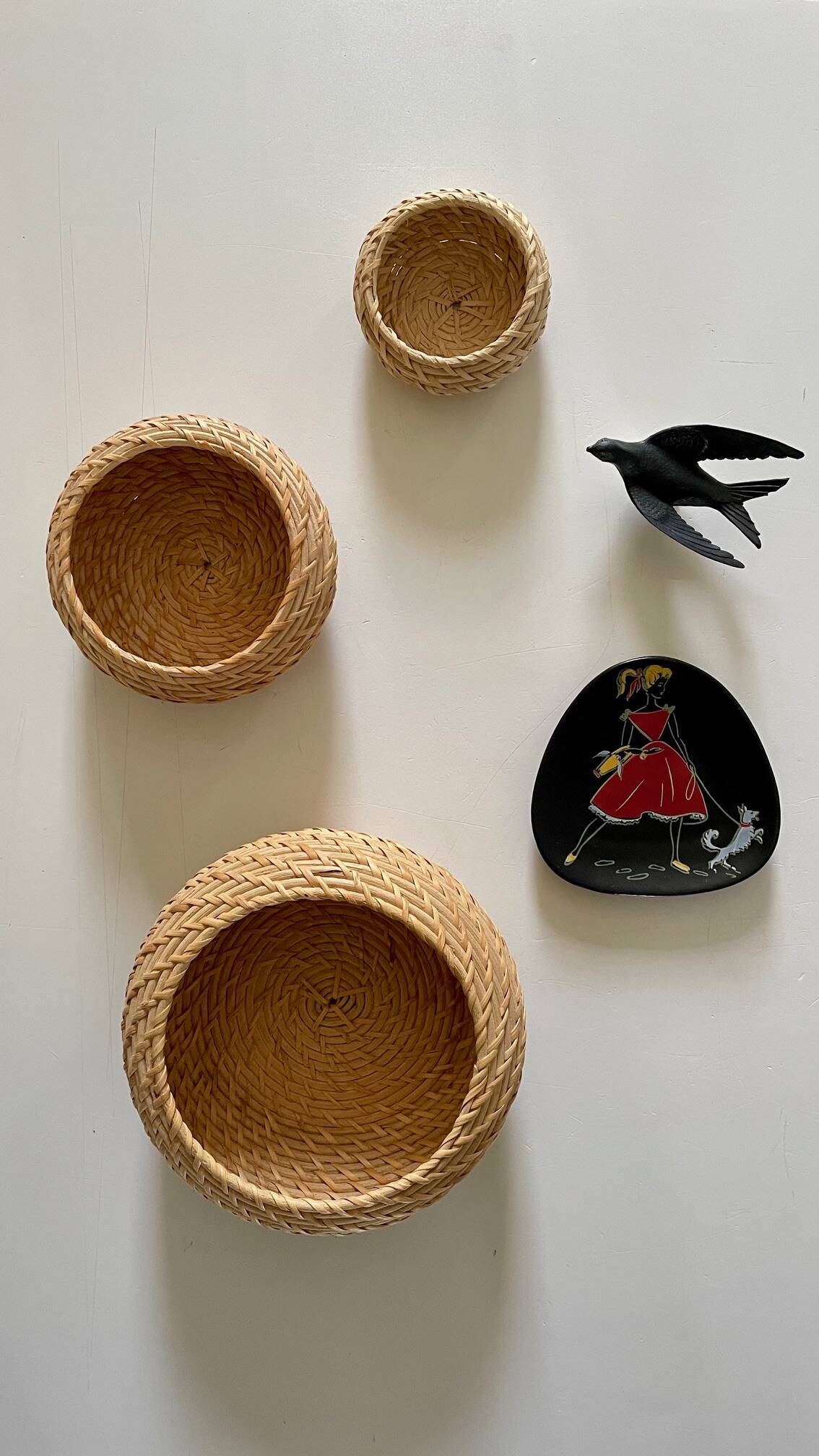 Decoration Vintage stackable baskets