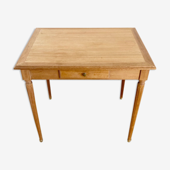 Raw solid wood table