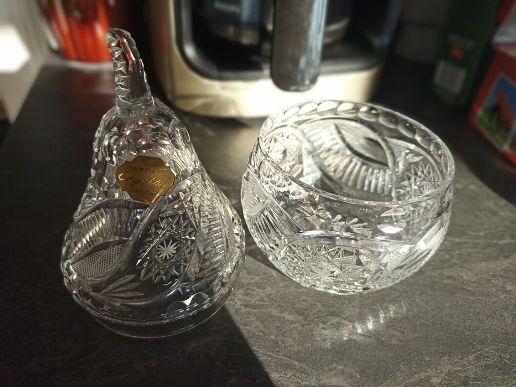 Candy-hood pear cut crystal