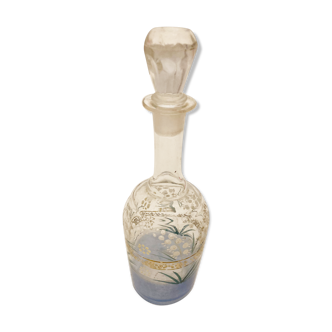 Decorated vial