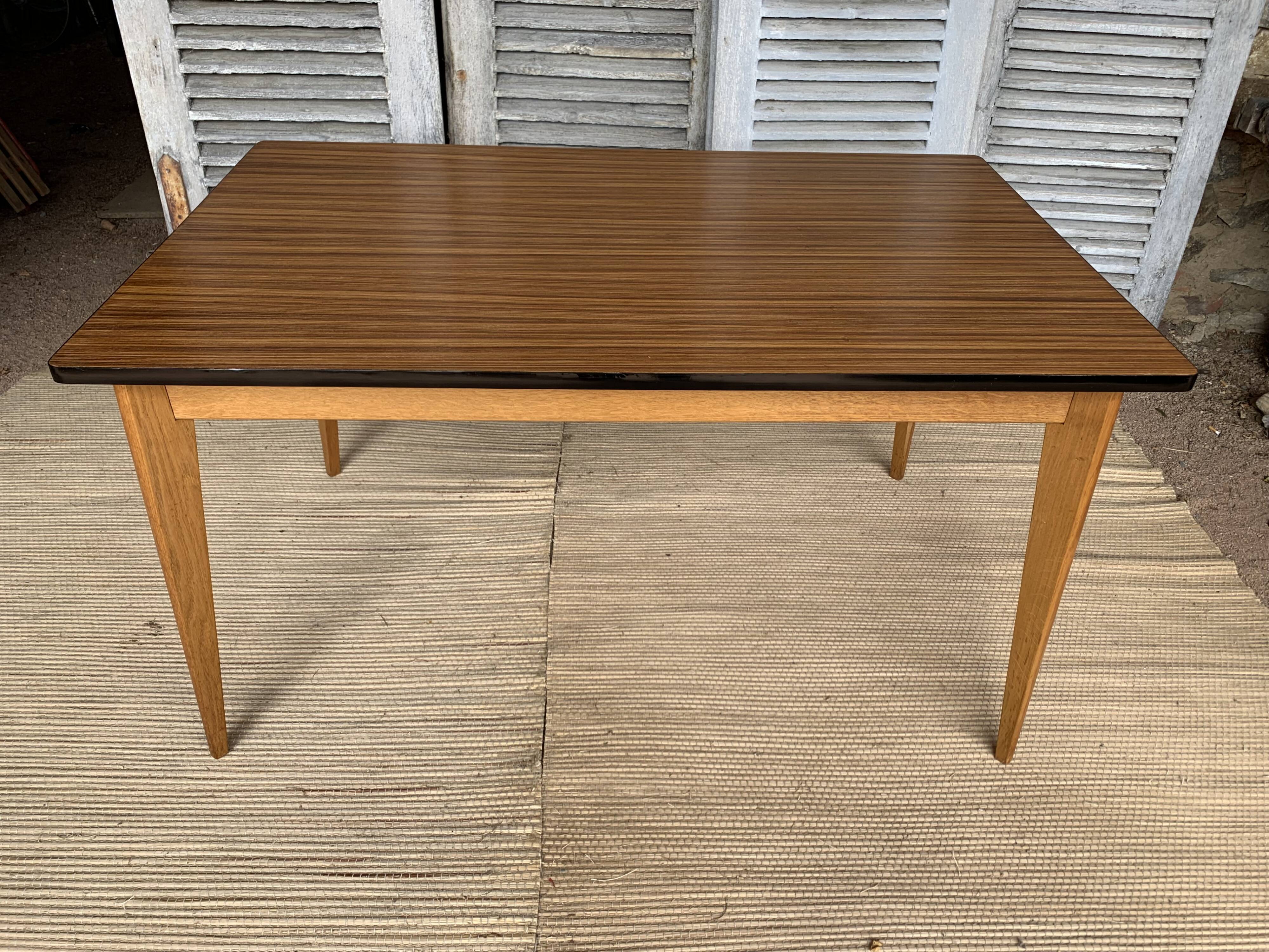 Table dining compass feet of the 60s