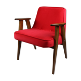 Fauteuil red velvet 366 de Józef Chierowski années 1970