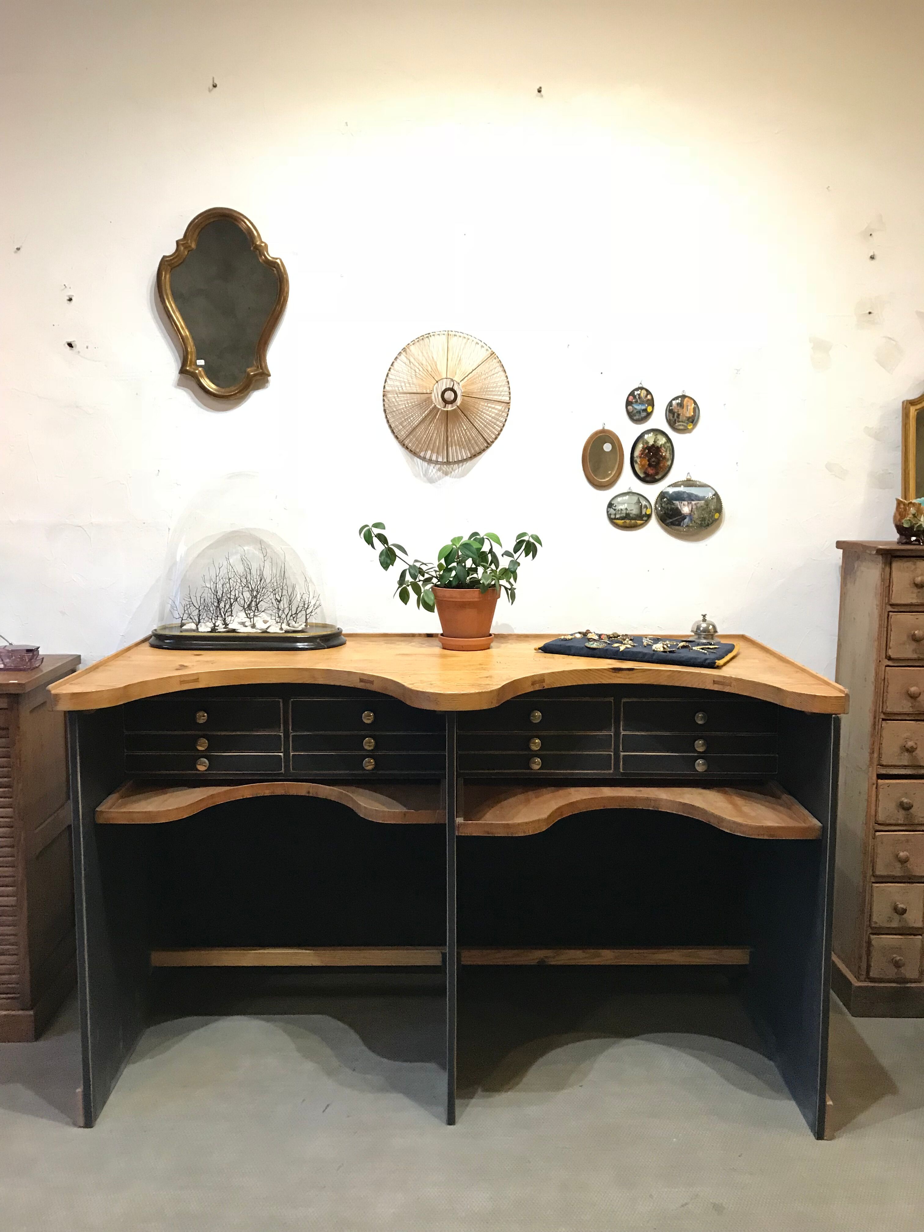 Workbench for a double jeweller of trade furniture