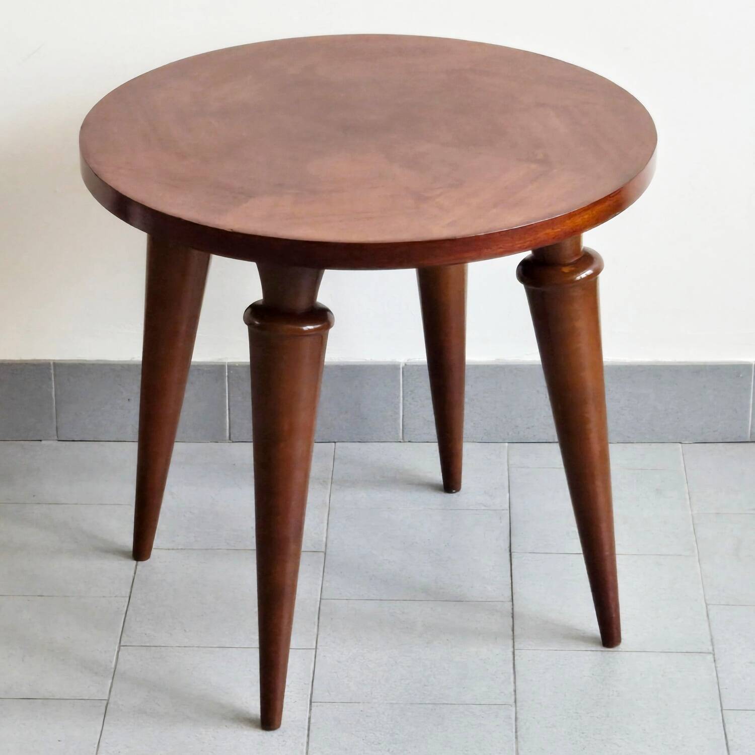 Vintage 1940s pedestal side table