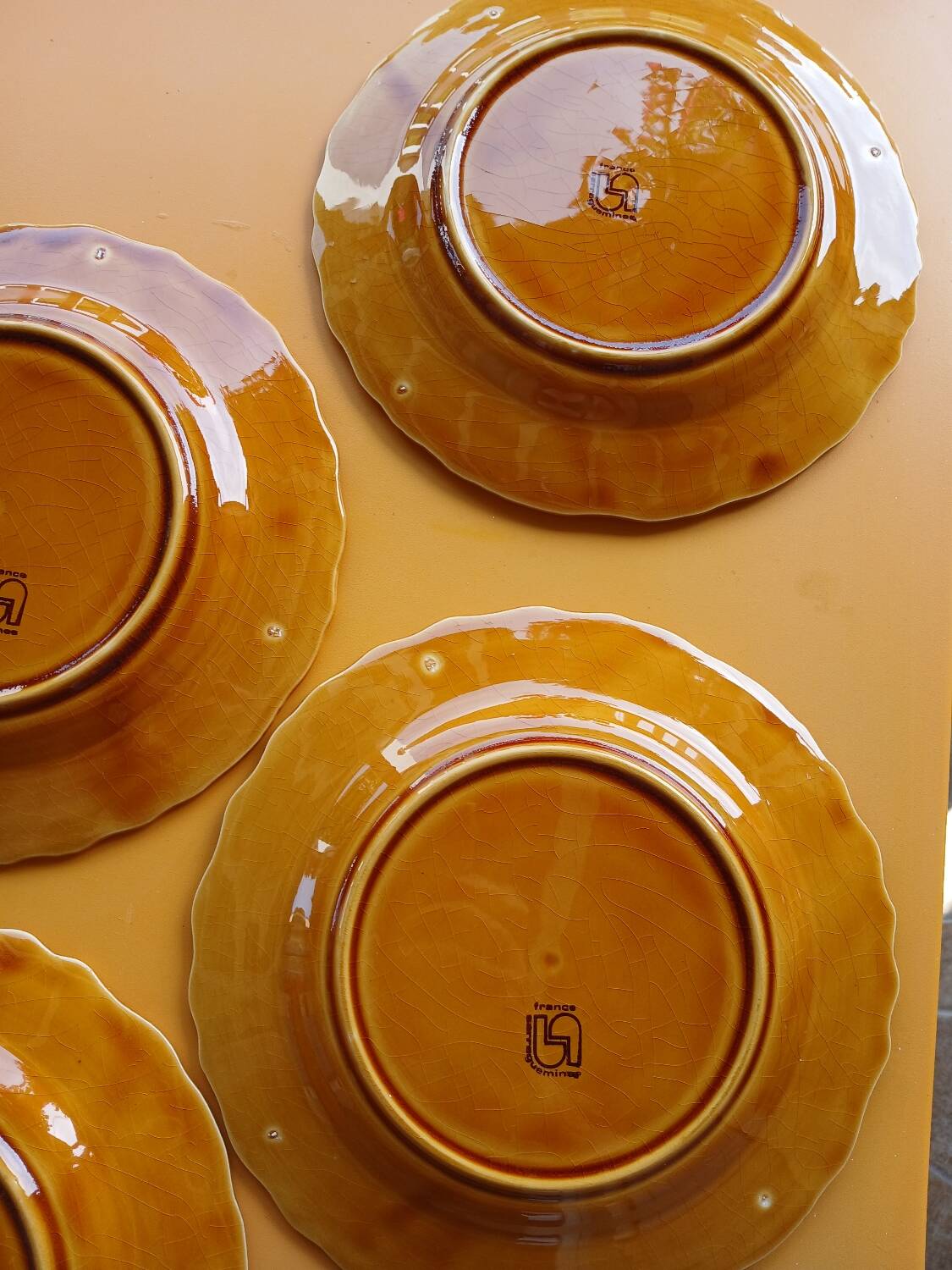 Set of 6 barbotine plates Digoin Sarreguemines from the 1950s-60s.