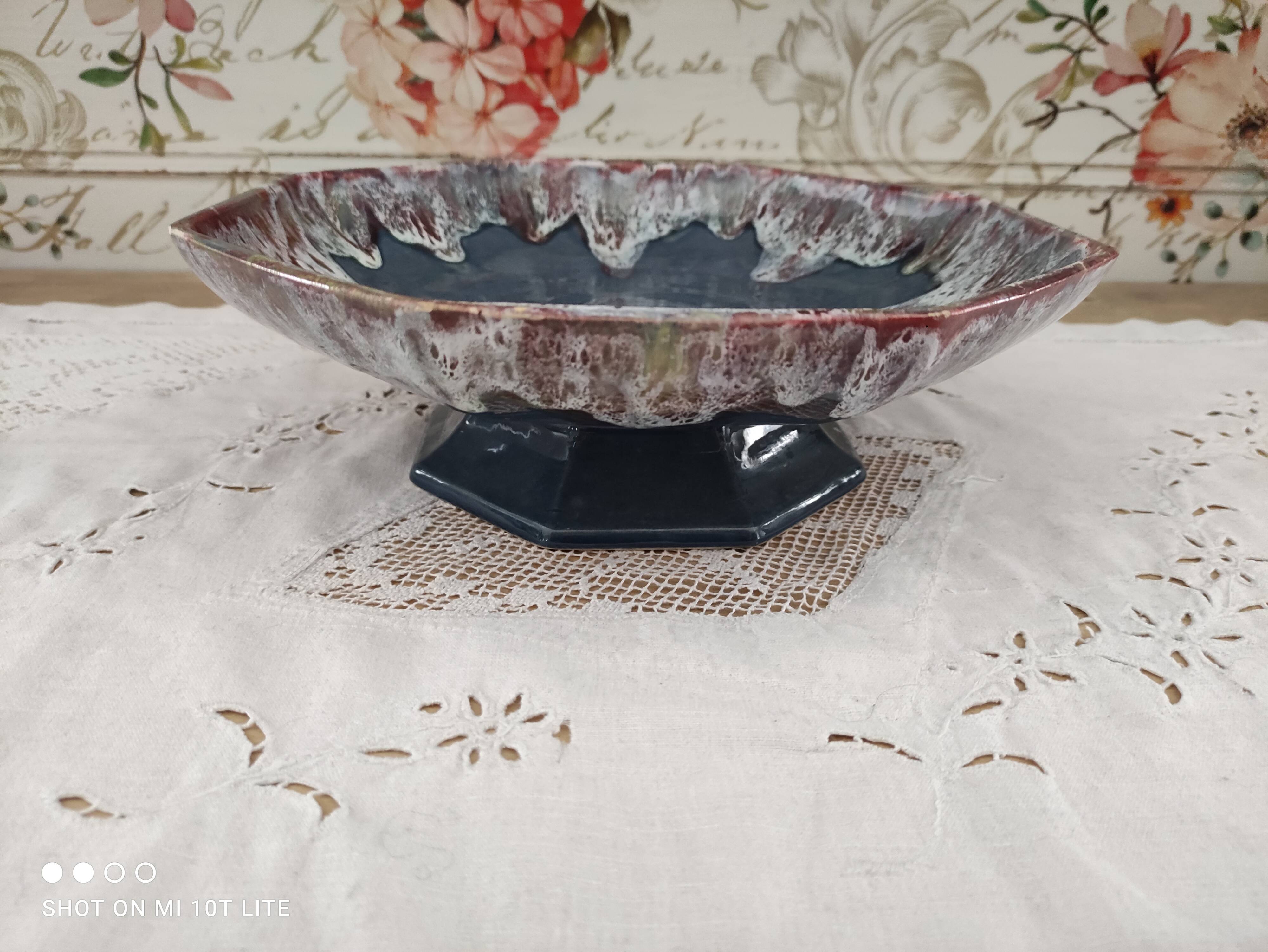 Cut on pedestal in gypsy blue ceramic lava effect burgundy and white signed GF