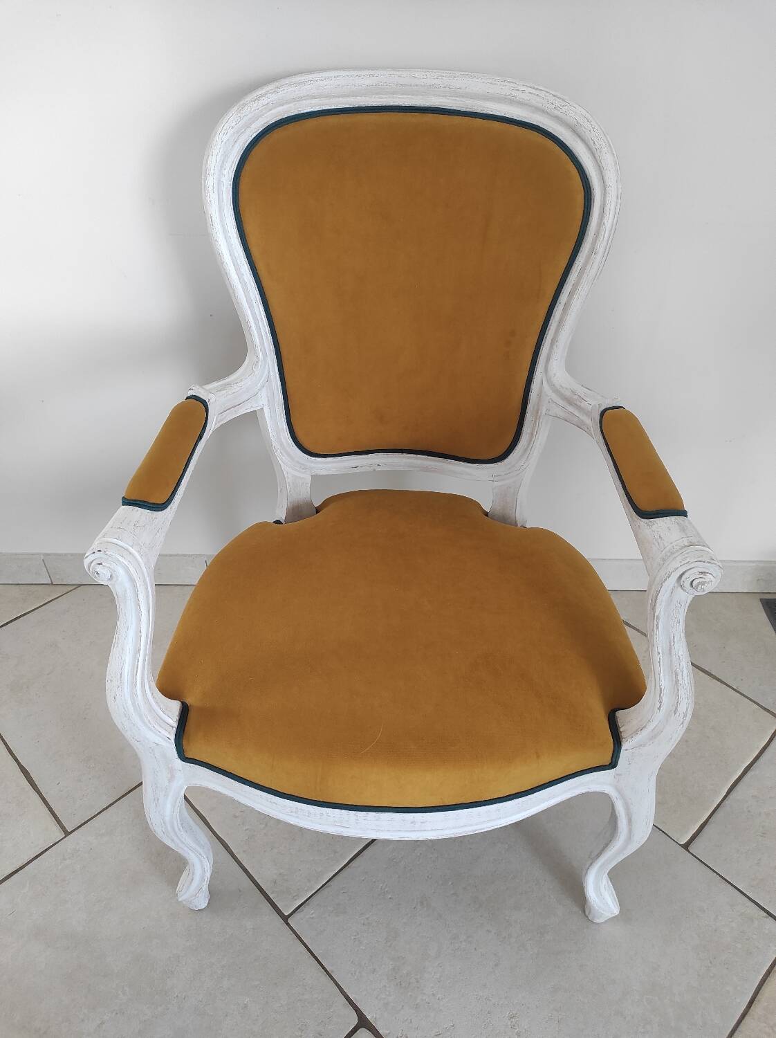 Fauteuil style Louis XV