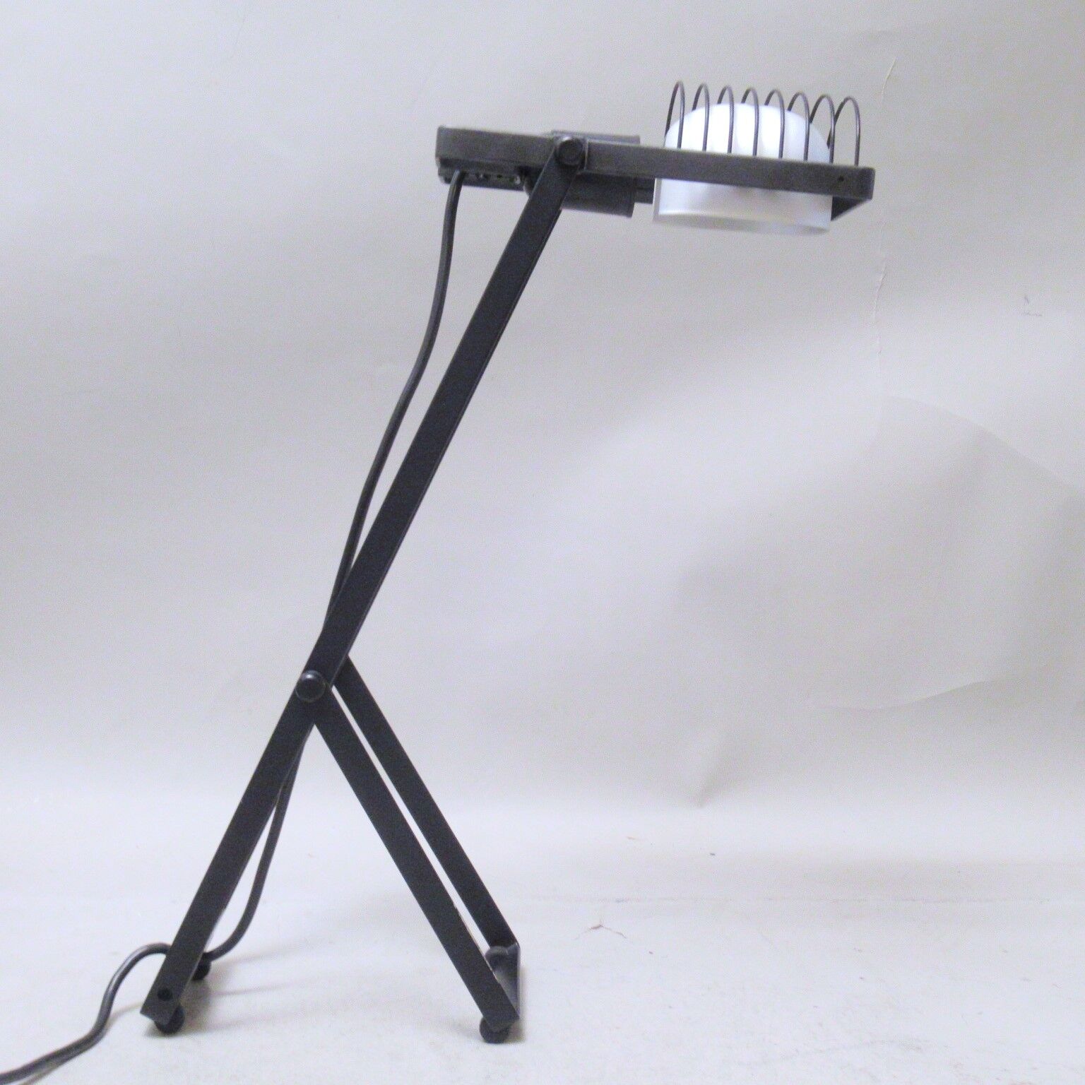 Black Sintesi lamp Ernesto Gismondi Artemide