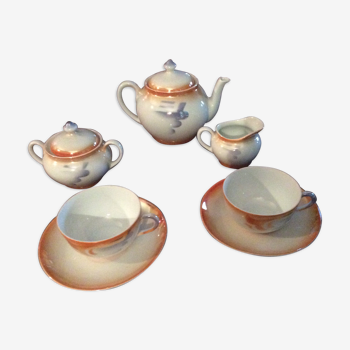 Porcelain tea service