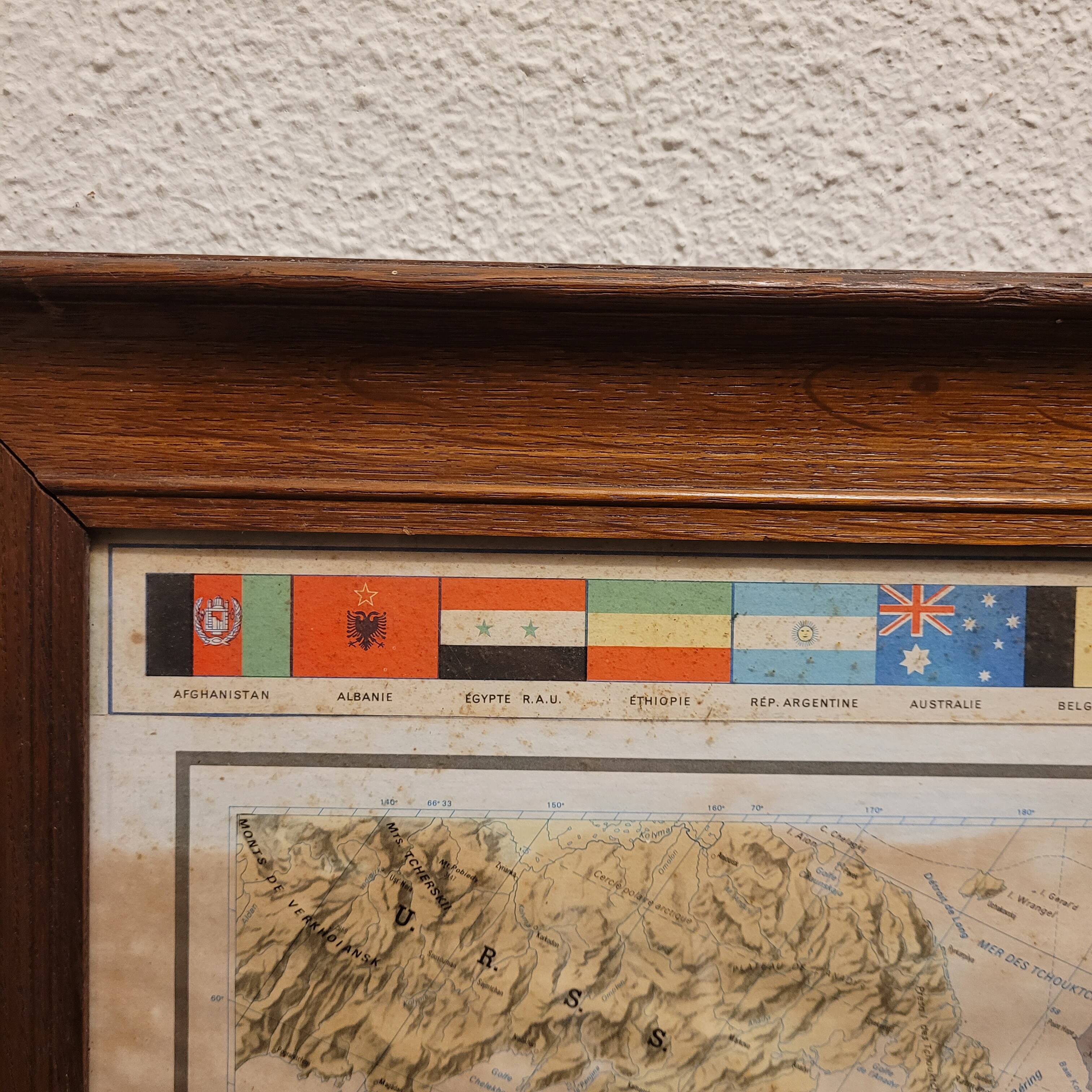 Globe map / Planisphere "Le Monde Politique", National Geographic Institute, 20th century – Fran