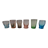 Verres à liqueur shooter vintage série de six couleurs assorties