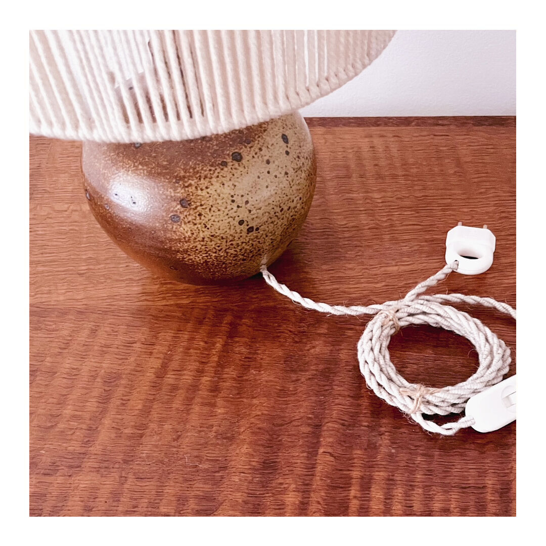 Sandstone lamp and cotton rope