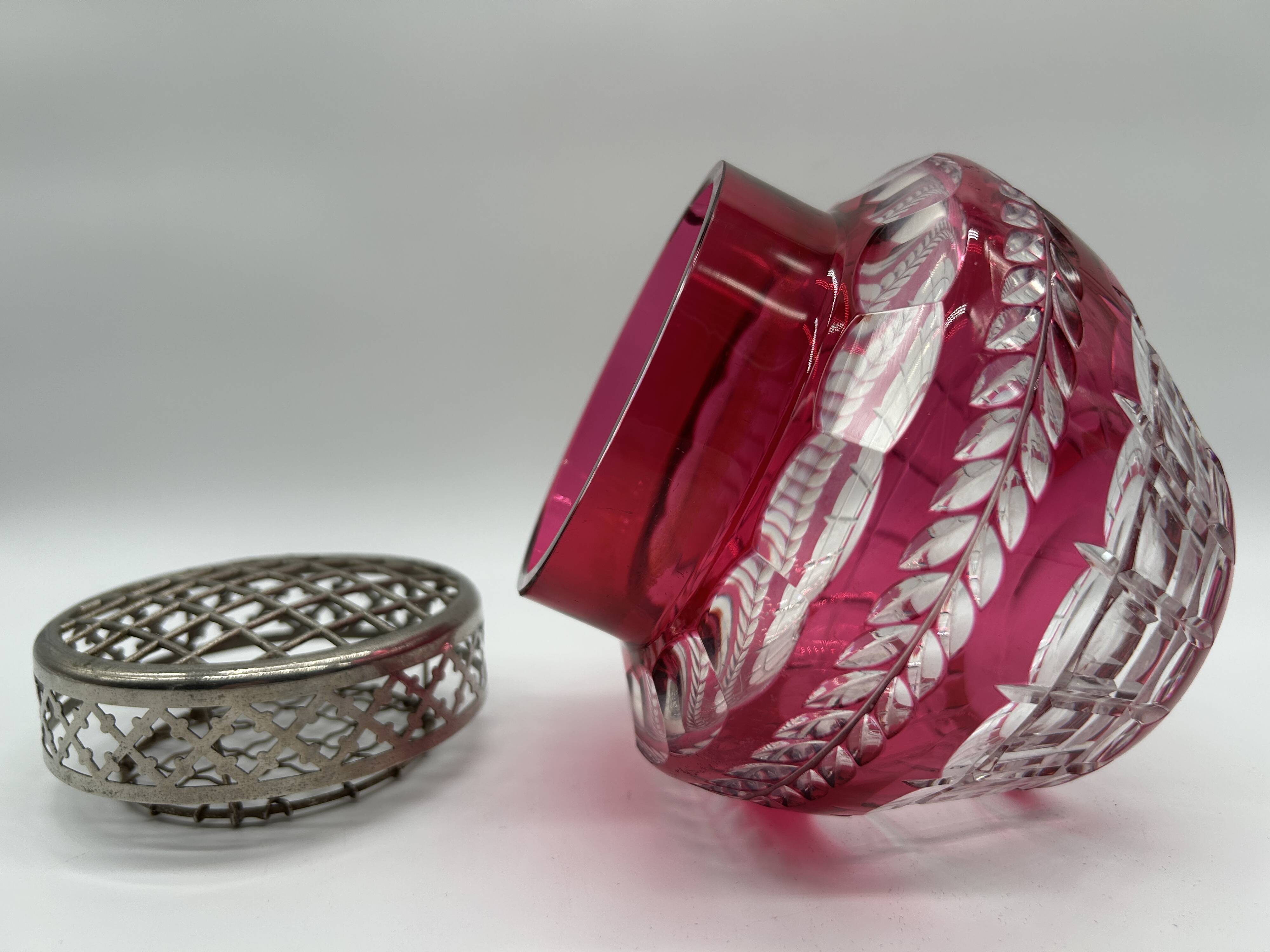 Crystal flower holder from the VSL Art Deco period.
