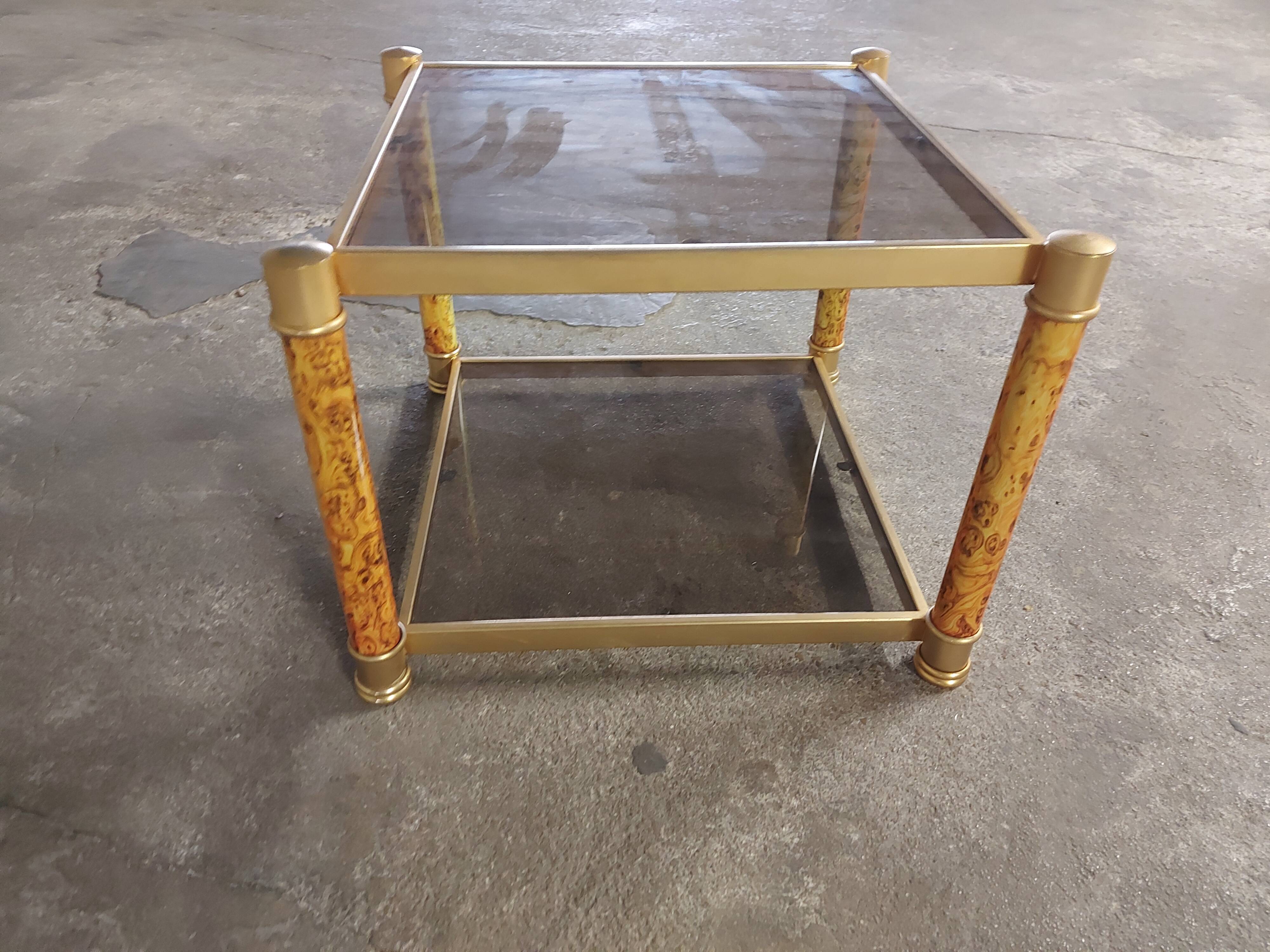 Table d'appoint 1970