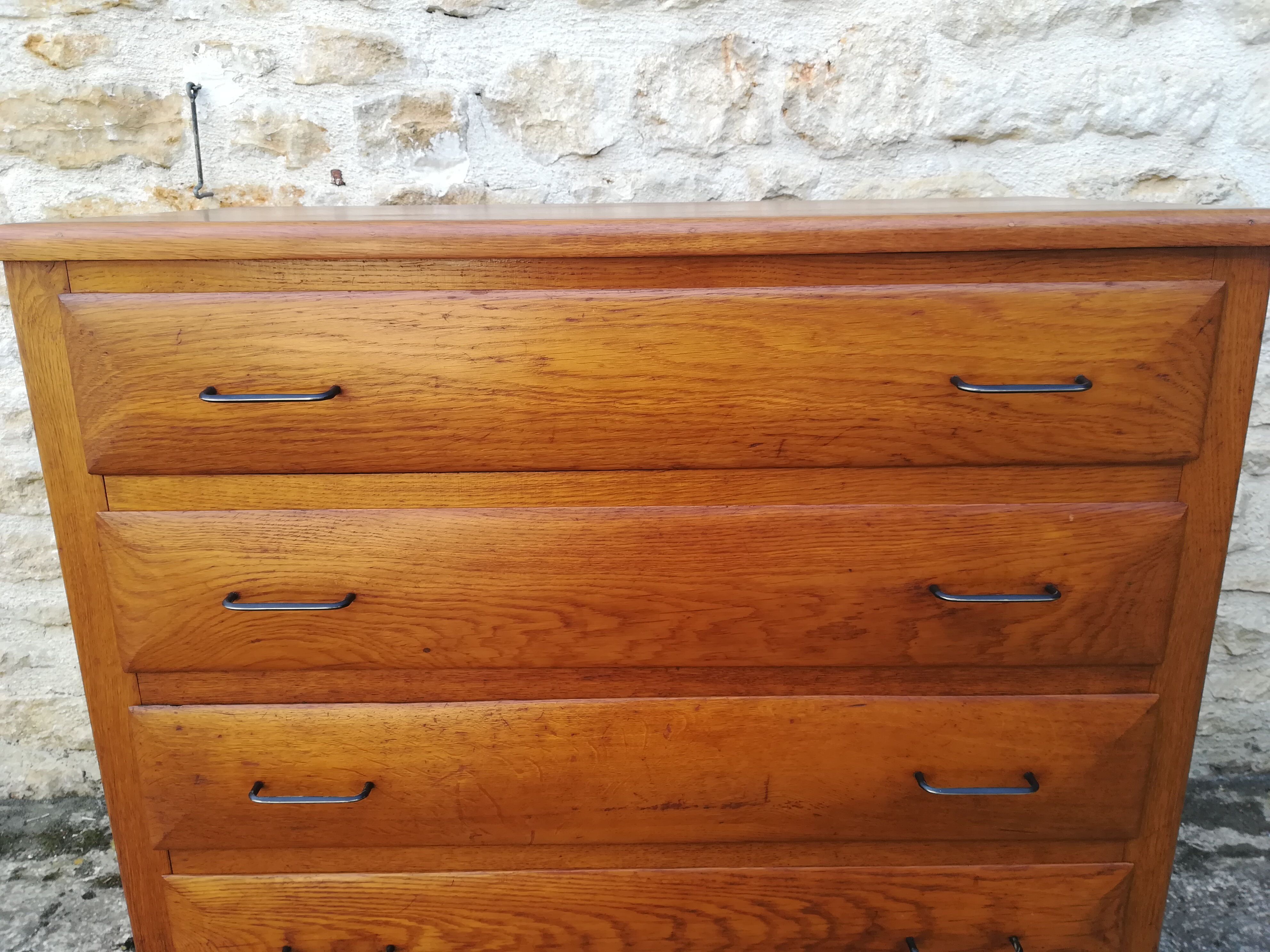 Vintage oak chest of drawers