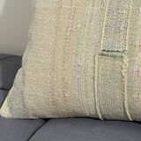 Cushion in vintage canvas Kilim style