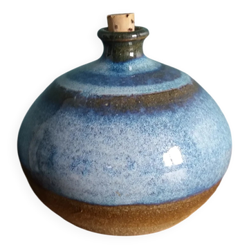 Scandinavian style ceramic soliflore vase