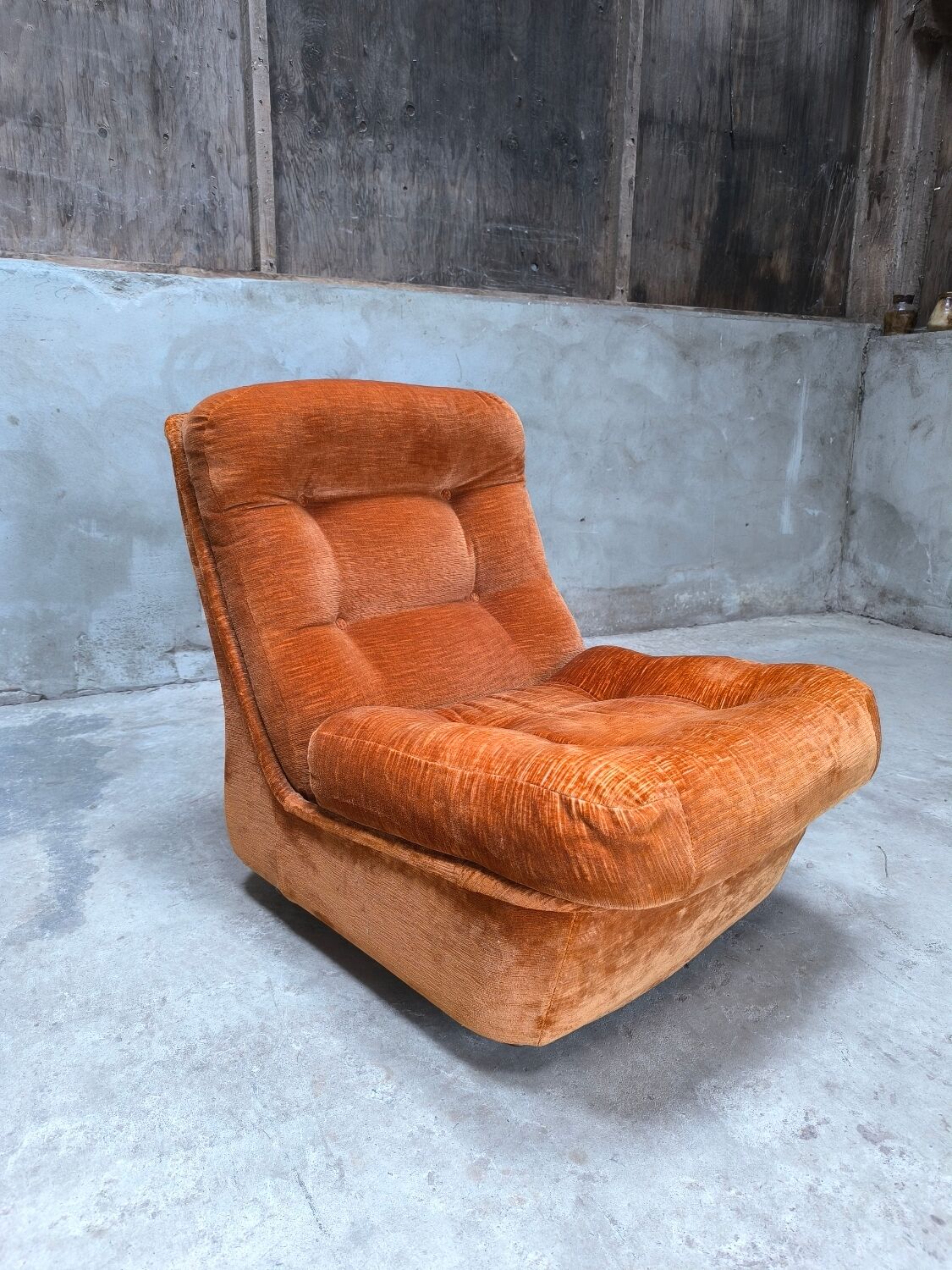 Airborne vintage armchair by Michel Cadestin