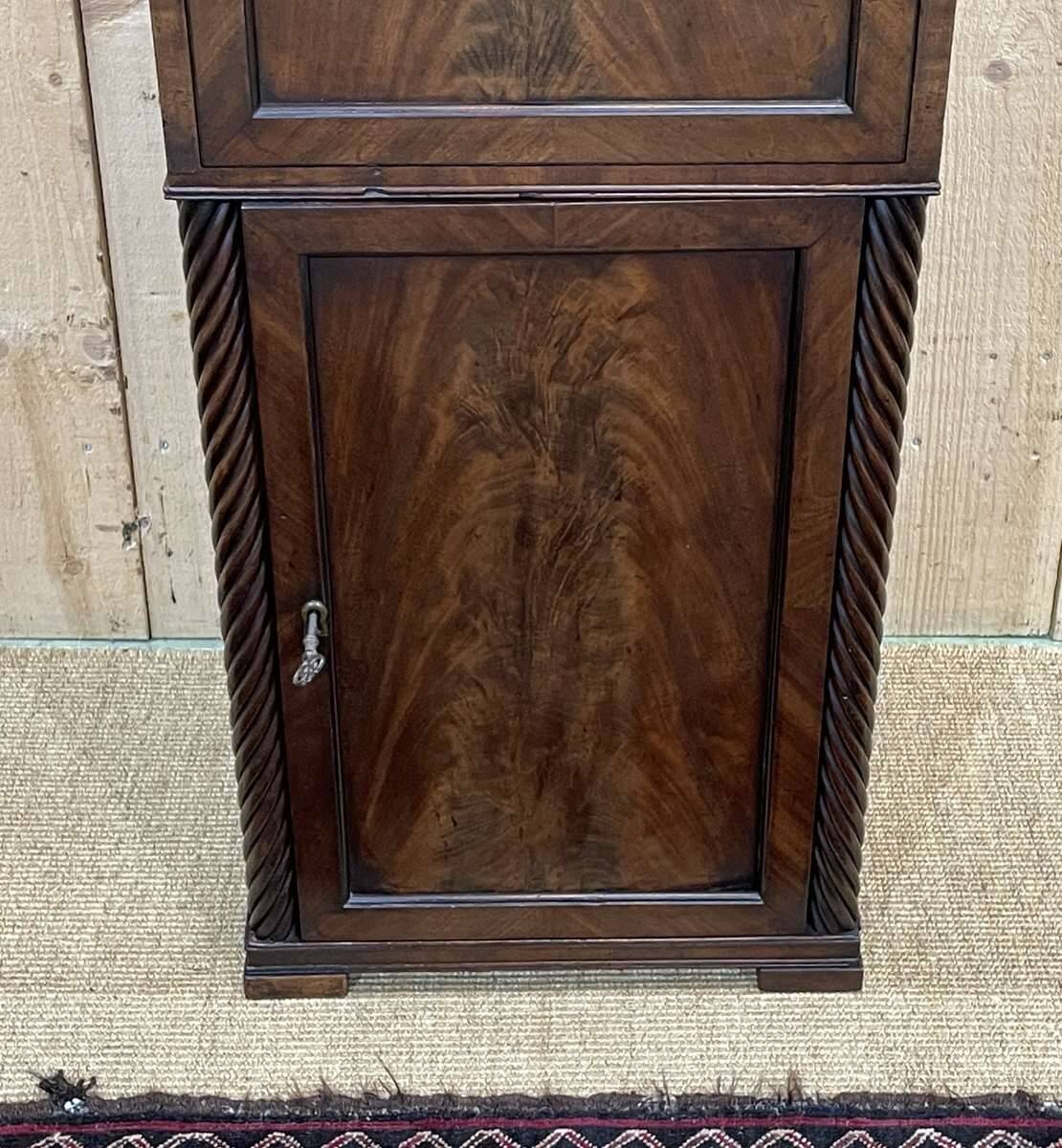 Victorian mahogany confiturier - 19th century