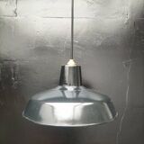 Enamelled sheet metal pendant light
